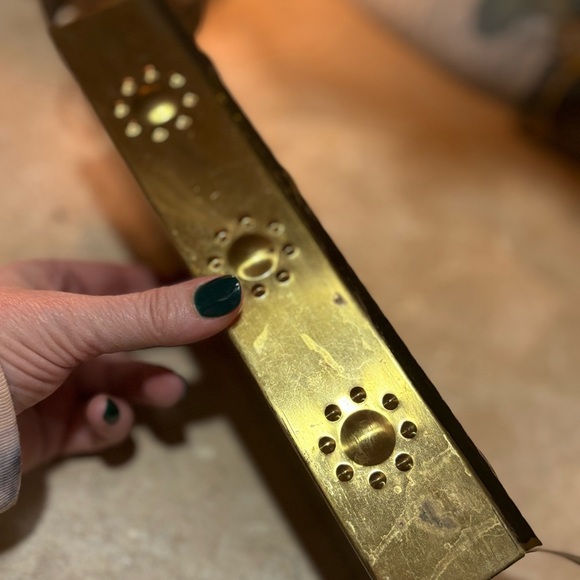 Vintage made in Sweden brass 4 candle holder - Picture 9 of 11